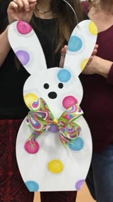 DIY Peep Door Hanger