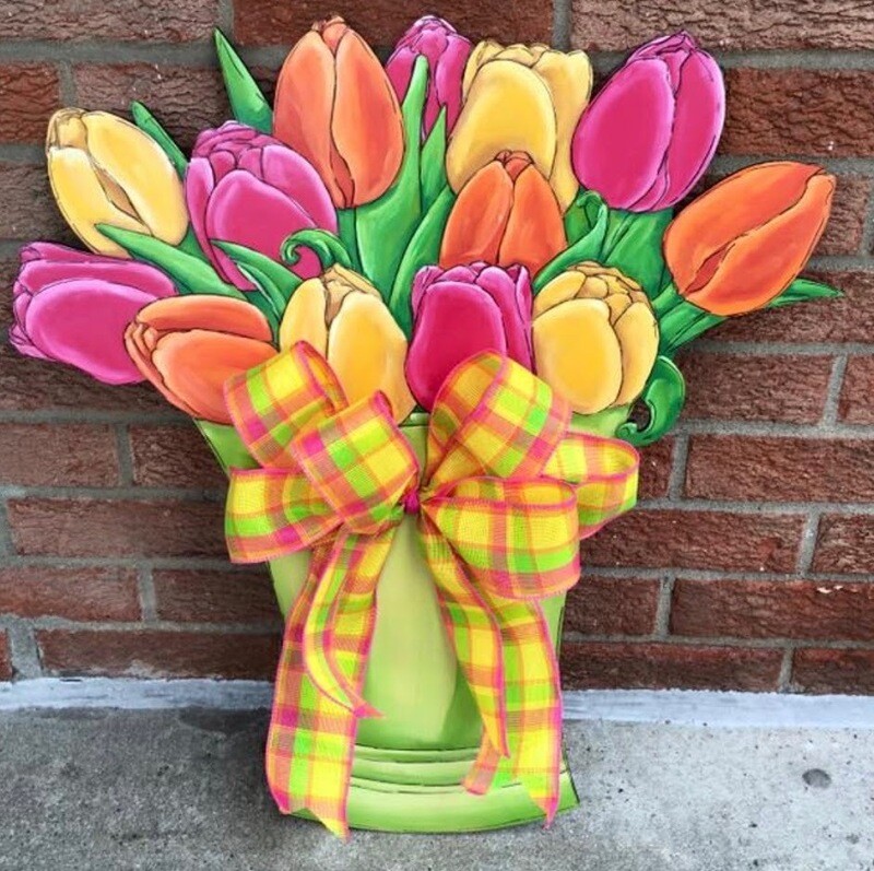 DIY Tulip Door Hanger Cutout