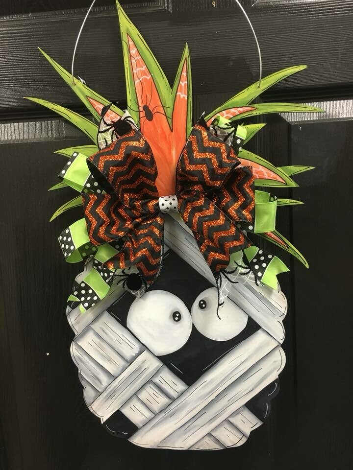 Halloween Mummy Pineapple Door Hanger