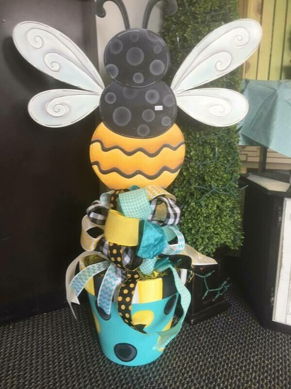 Spring/Summer Bee Flower pot
