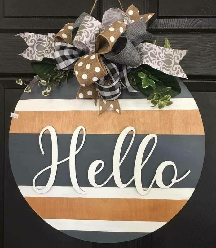 Everyday Side Slat Hello Circle Door Hanger 