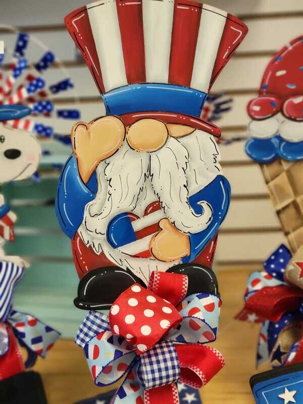 4th of July/Patriotic Gnome Table Topper