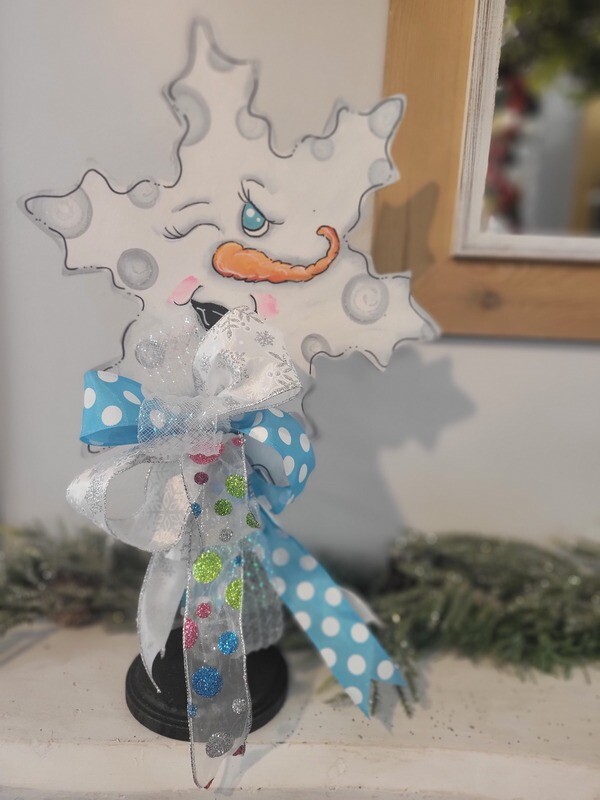 Winter Snowflake Table Topper