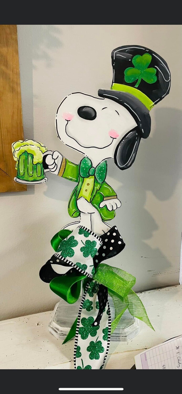Snoopy St. Patrick's Table Topper
