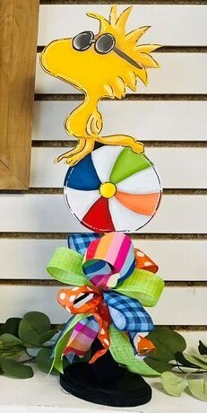 Summer--Woodstock Table Topper