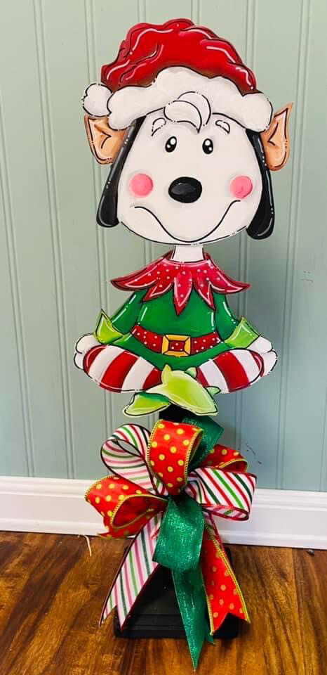 Snoopy Christmas Elf Table Topper