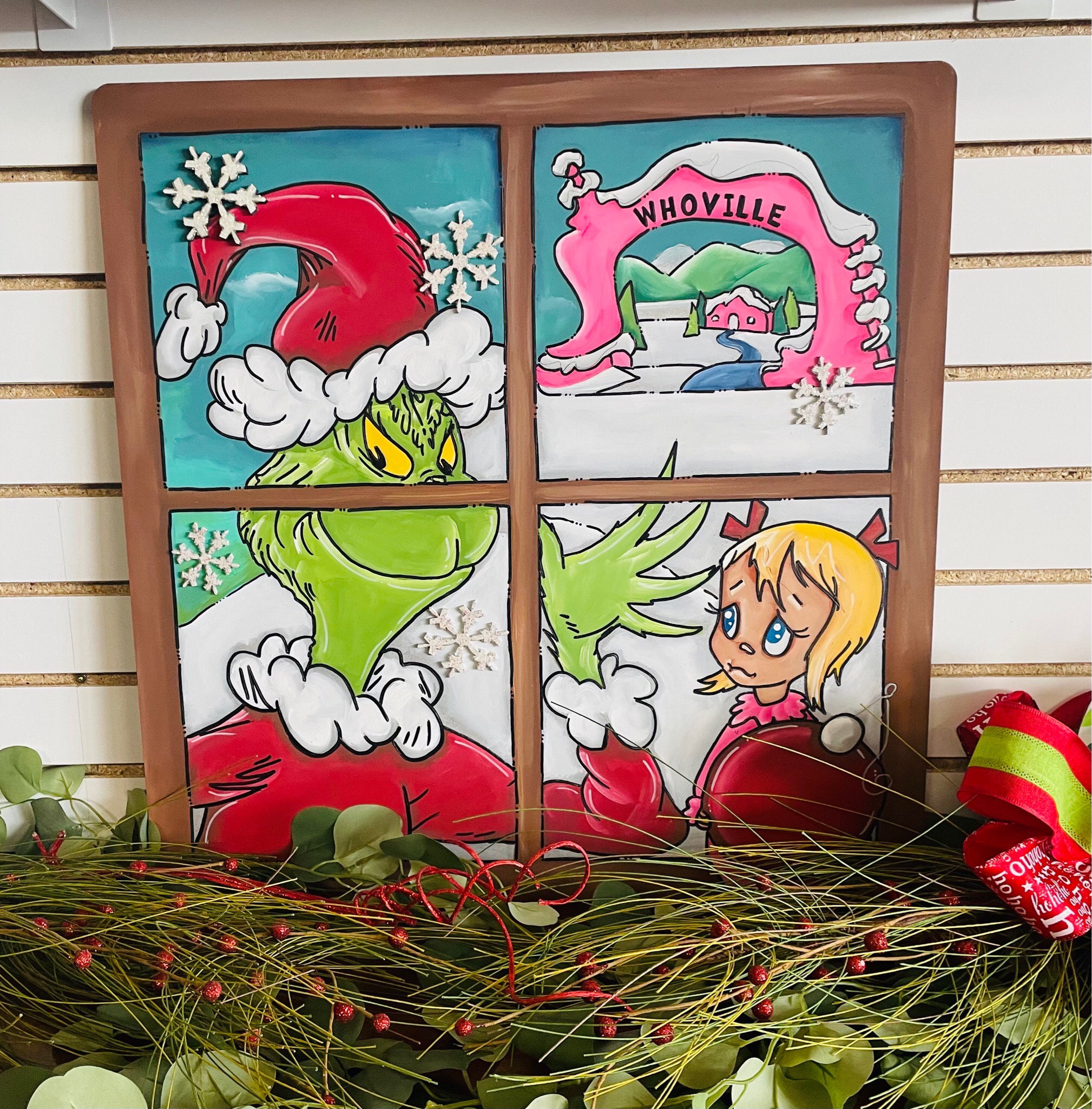 Grinch Face Table Topper – Store – Chelle Belle's Creations