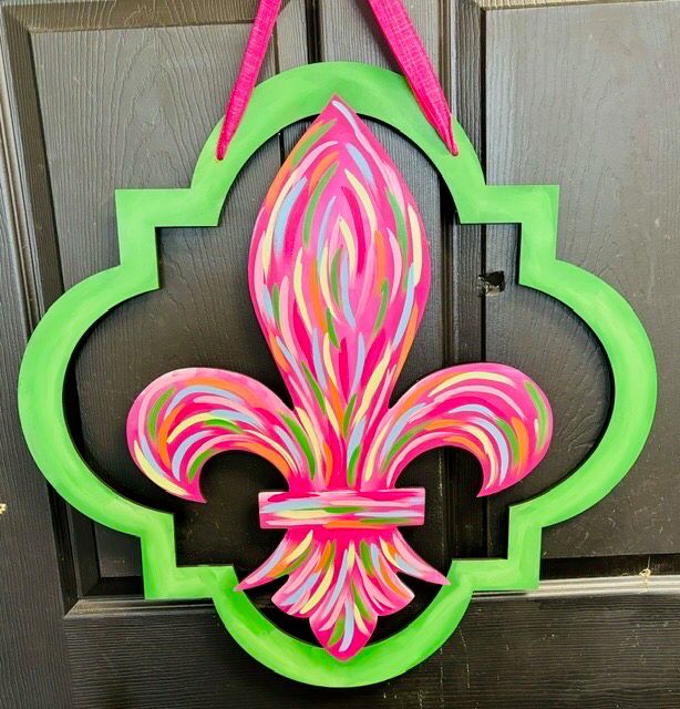 Everyday Colorful Fleur De Lis In Quatrafoil (Streaks)