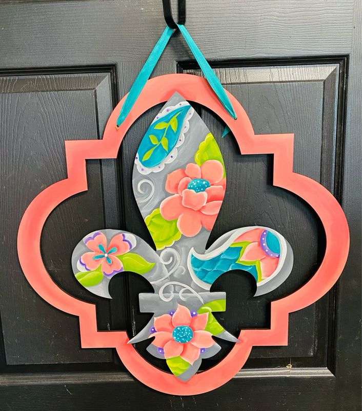Floral Fdl In Quatrefoil