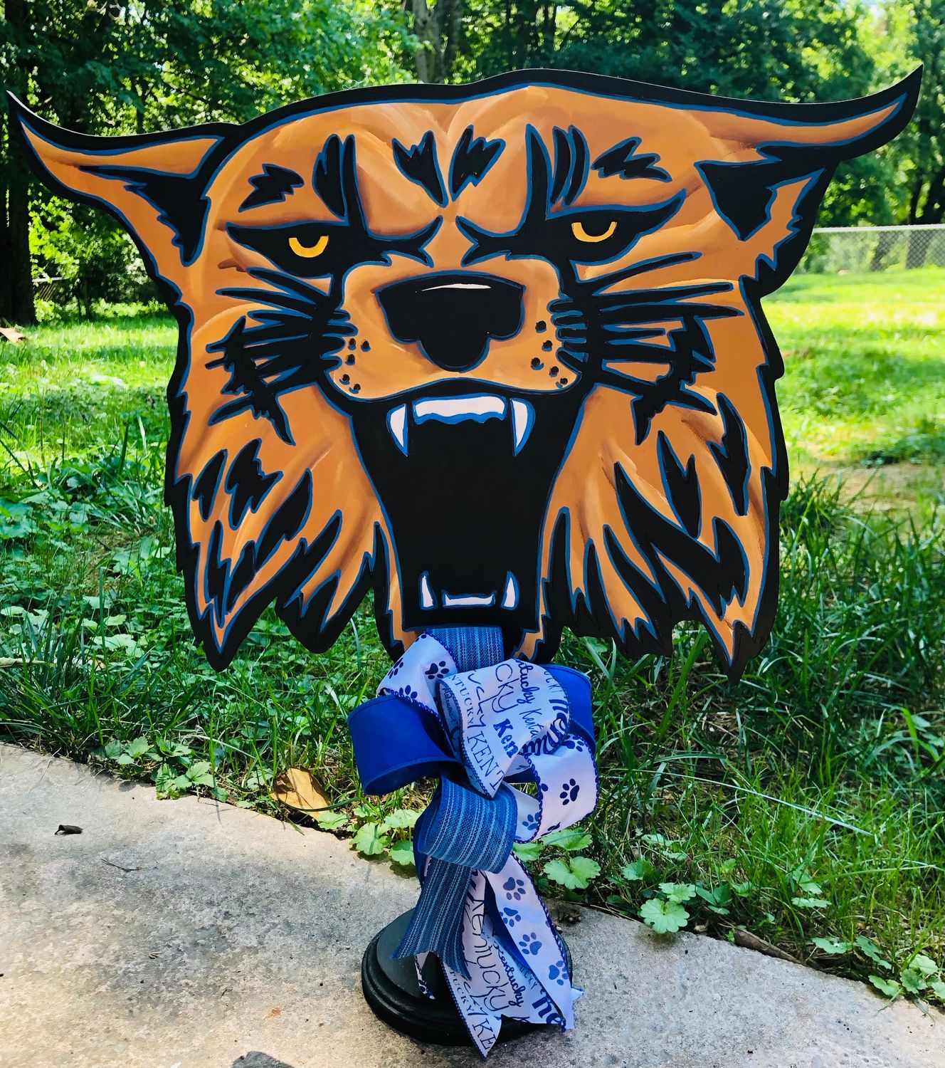 Schools Wildcat Head Table Topper