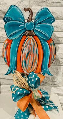 Fall-Pumpkin with Bow Table Topper