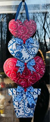 Valentine&#39;s Chinoiserie Heart Topiary