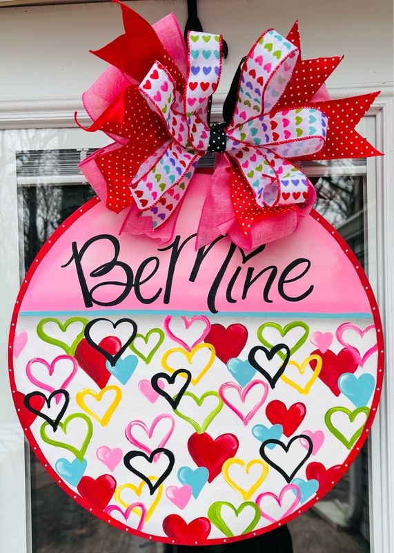 Valentine&#39;s Be Mine Collage Of Hearts Circle