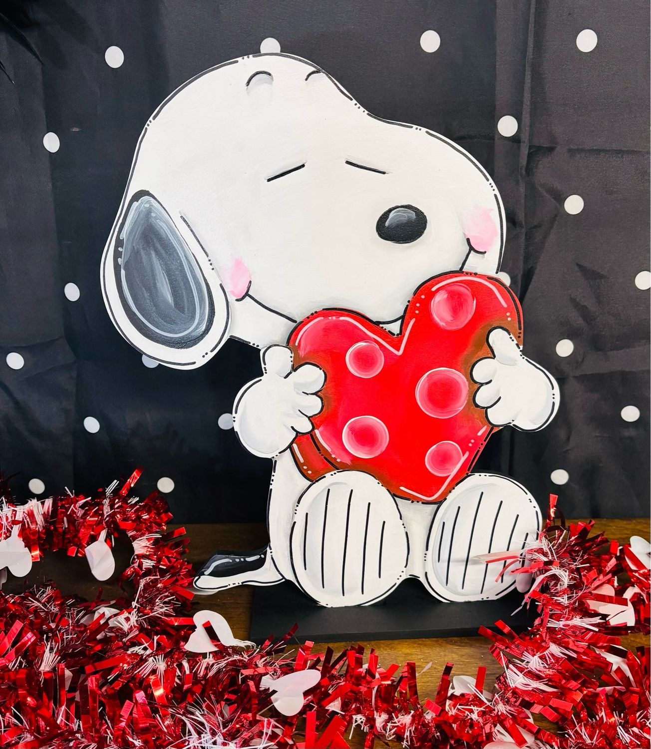 Valentine&#39;s Day Snoopy with Heart Insert