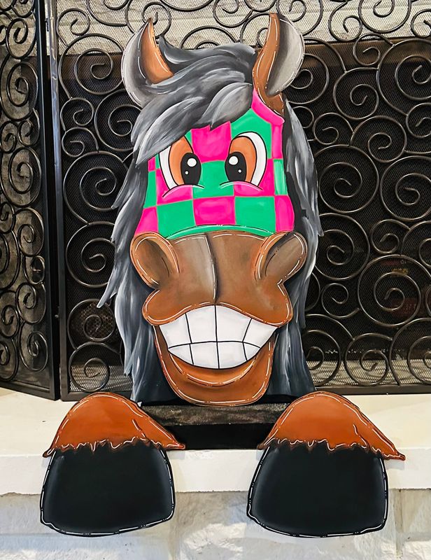 Derby--Horse Head Mantle Sitter