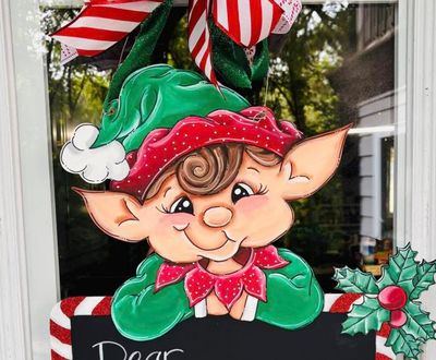 Christmas Elf with Sign Door Hanger
