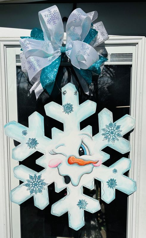 Winter Snowflake Face Door Hanger