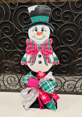 Winter Full Body Snowman with Bow Table Topper