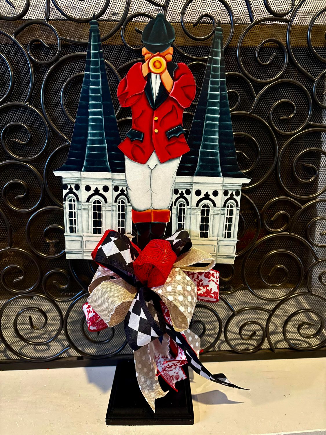 Derby Bugler with Spires Table Topper