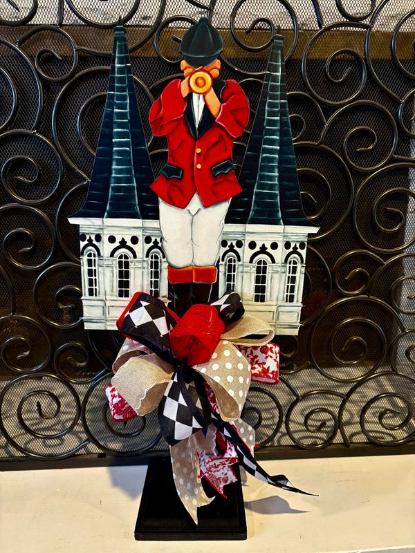 Derby Bugler with Spires Table Topper