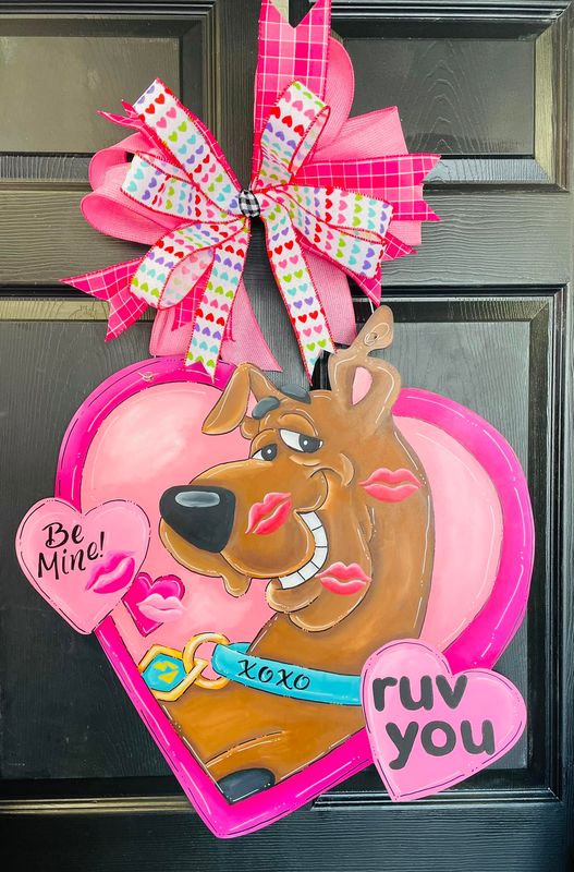 Valentine's Scooby Doo "Ruv You" Door Hanger