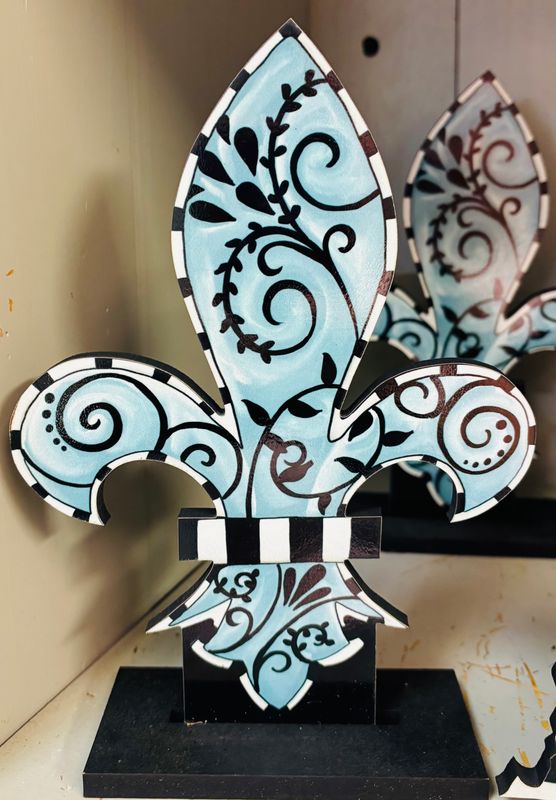 Everyday Scroll Fleur de Lis Insert/Sitter