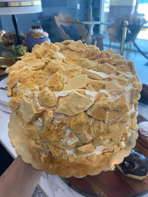 Honeycomb Cakes