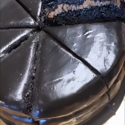 Callebaut Dark Fudge Cake