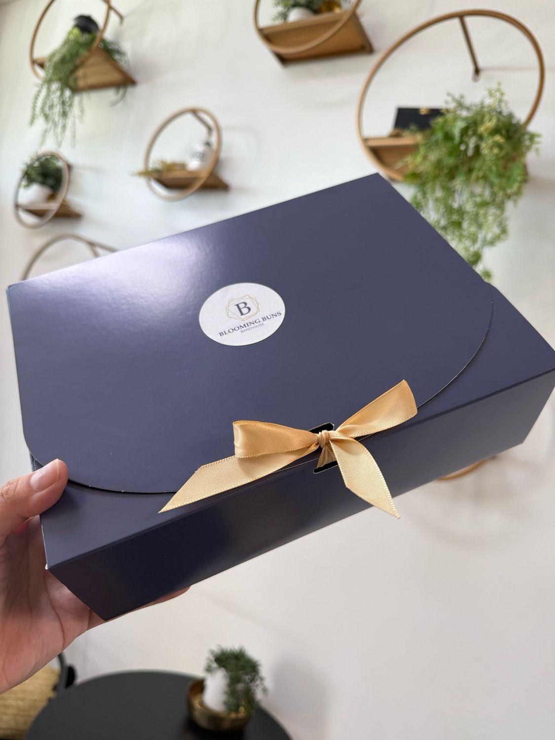Dubai Chocolate Strawberry/Brownie Box