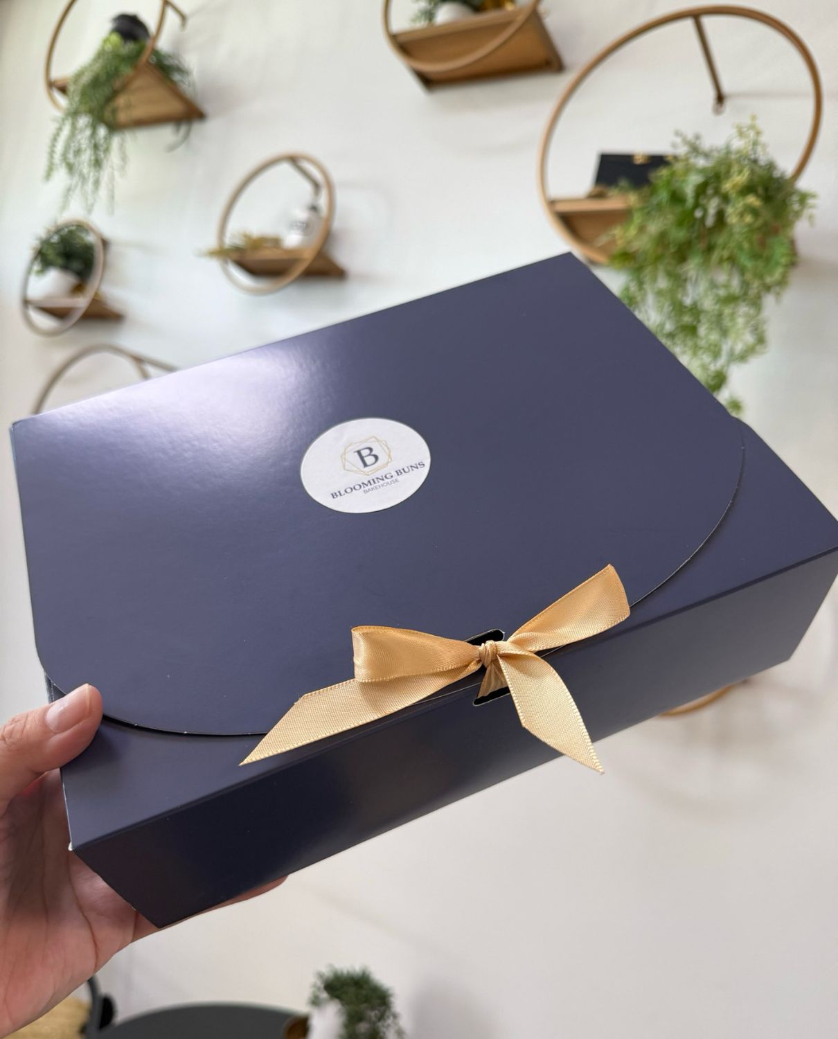Dubai Chocolate Strawberry/Brownie Box