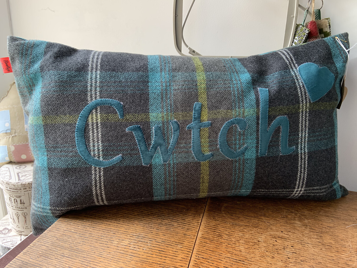 Cwtch Cushion