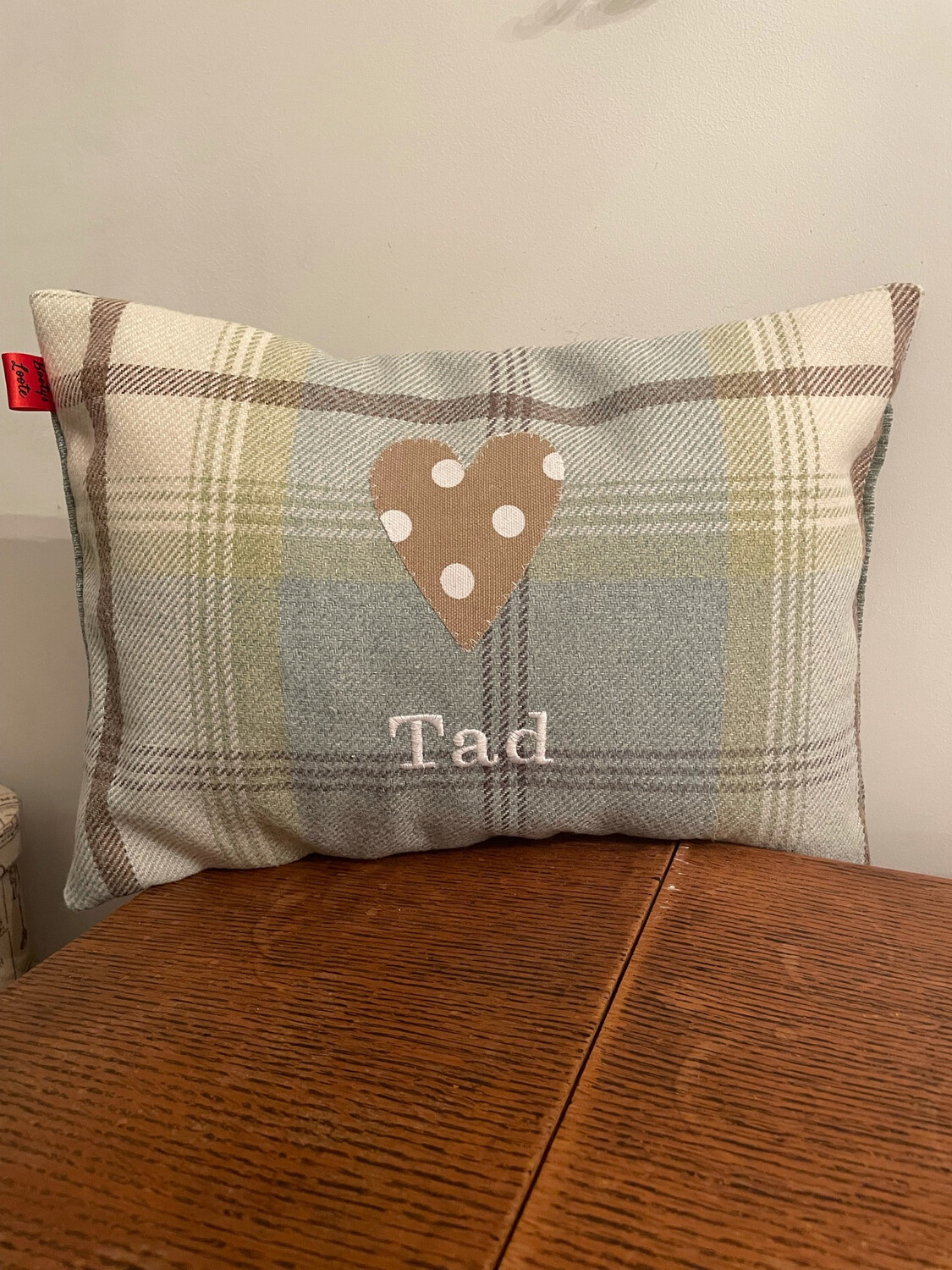 Tad Cushion