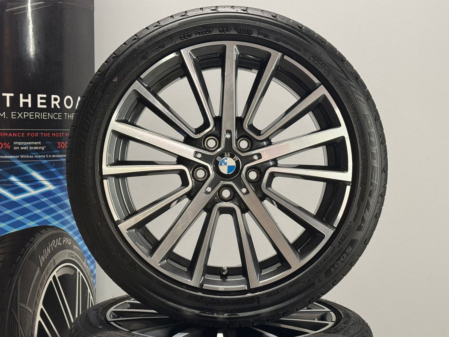 BMW 2er AT 18 Zoll Felgen Original Kompletträder 512 F45 F46