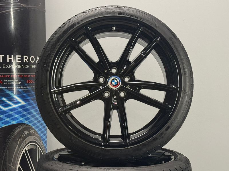 BMW 3er 19 Zoll Felgen Original Kompletträder M791 G20 G21 BMW 3er 19 Zoll Felgen Original Kompletträder M791 G20 G21