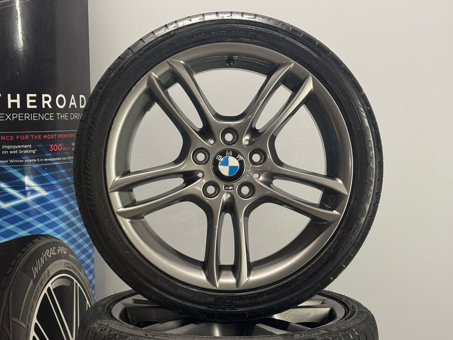 BMW 1er 18 Zoll Felgen Original Kompletträder M261 E81 E87