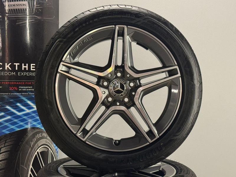 Mercedes E Klasse 18 Zoll AMG Felgen Original Kompletträder W213 S213 Mercedes E Klasse 18 Zoll AMG Felgen Original Kompletträder W213 S213