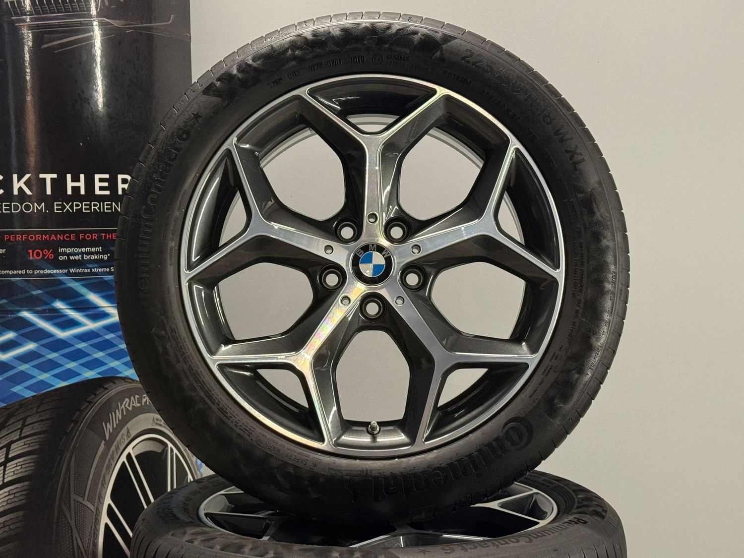 BMW X1 X2 18 Zoll Felgen Original Kompletträder 569 F48 F39