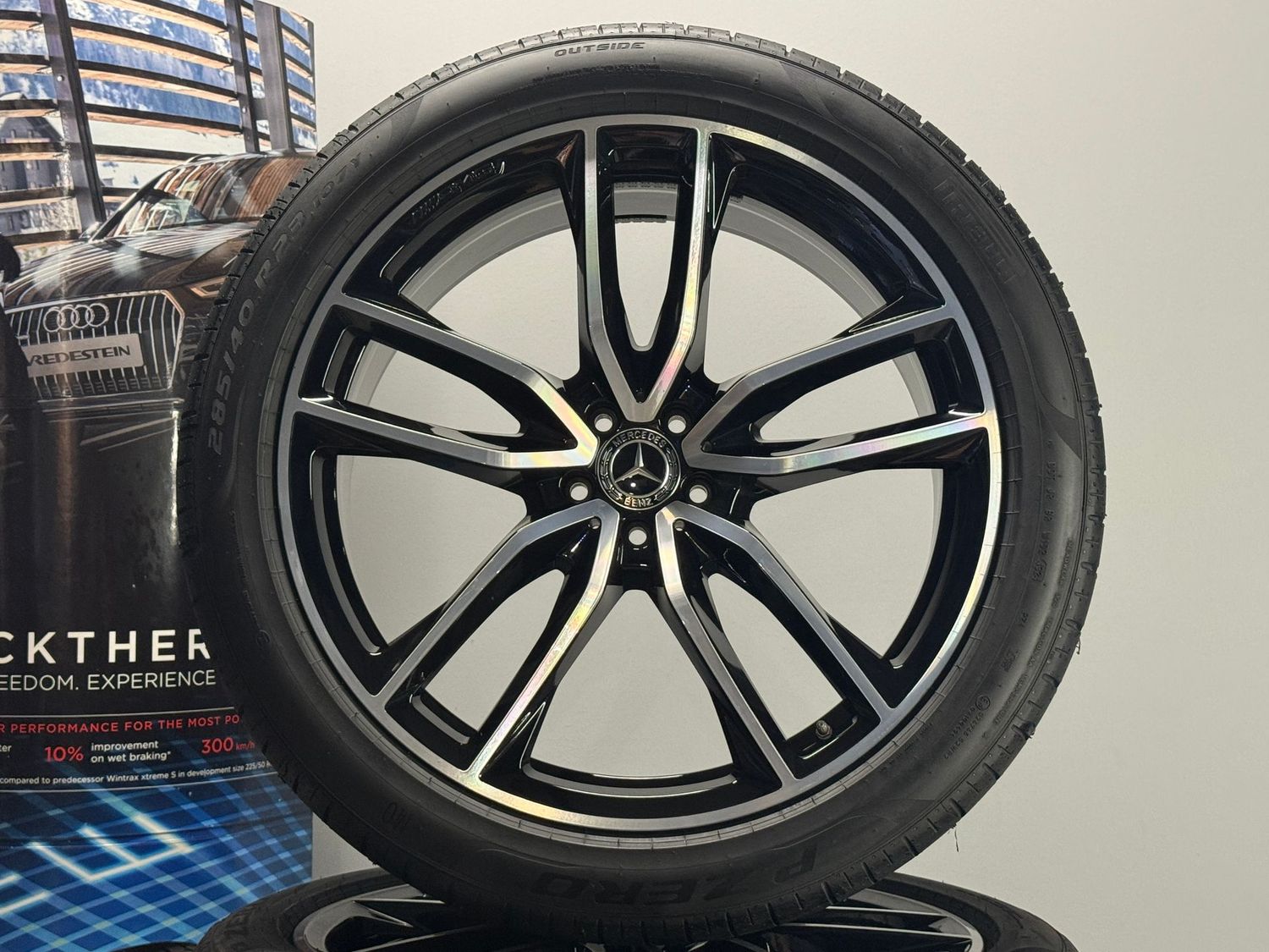 Mercedes GLS 23 Zoll AMG Felgen Original Kompletträder X167