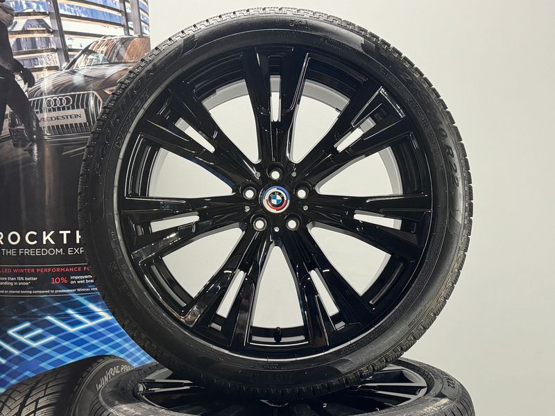 BMW X7 22 Zoll Winterreifen Original Kompletträder 756 NEU.