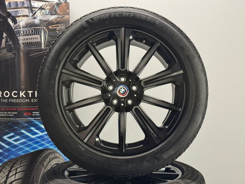 BMW X5 X6 20 Zoll Winterreifen Original Kompletträder G05 G06