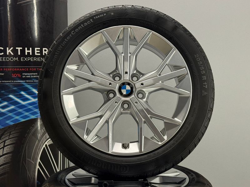 BMW 1er 17 Zoll Winterreifen Original Kompletträder 972 F70 ab 2024