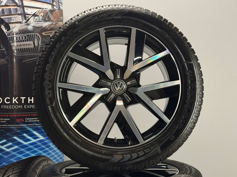 VW Touareg 20 Zoll Winterreifen Original Kompletträder Braga