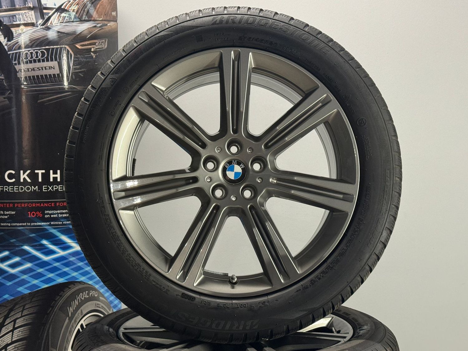 BMW X5 X6 20 Zoll Winterreifen Original Kompletträder 736 G05 G06