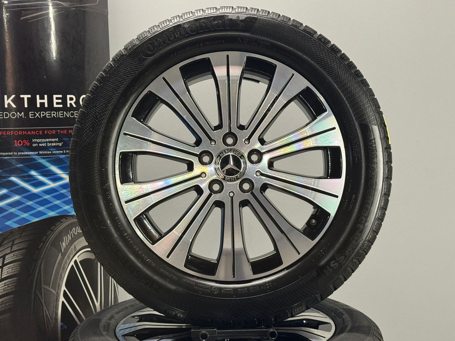 Mercedes EQA 18 Zoll Winterreifen Original Kompletträder H243