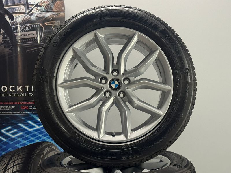 BMW X5 X6 19 Zoll Winterreifen Original Kompletträder 734 G05 G06