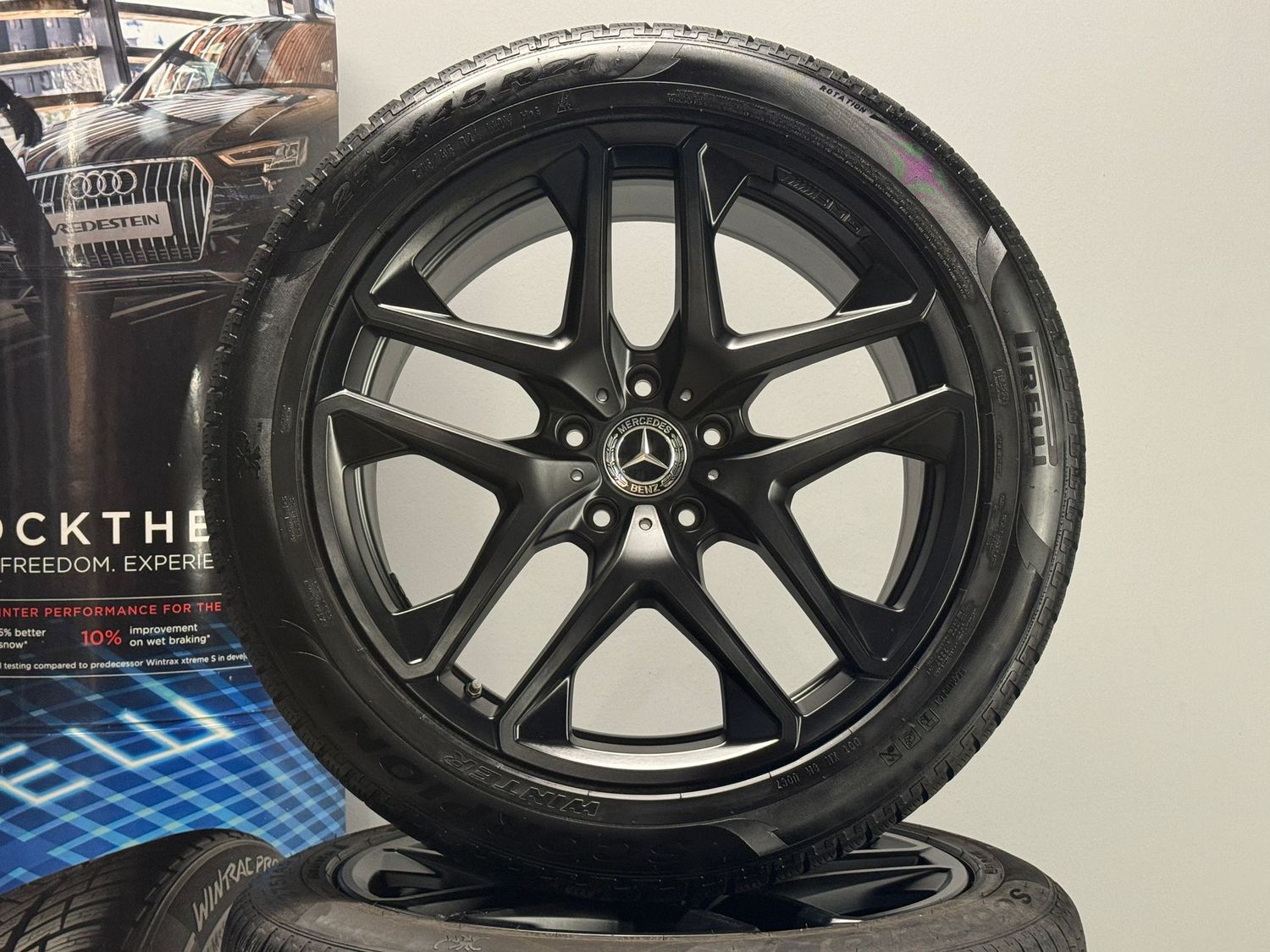 Mercedes G63 21 Zoll AMG Winterreifen Original Kompletträder W463