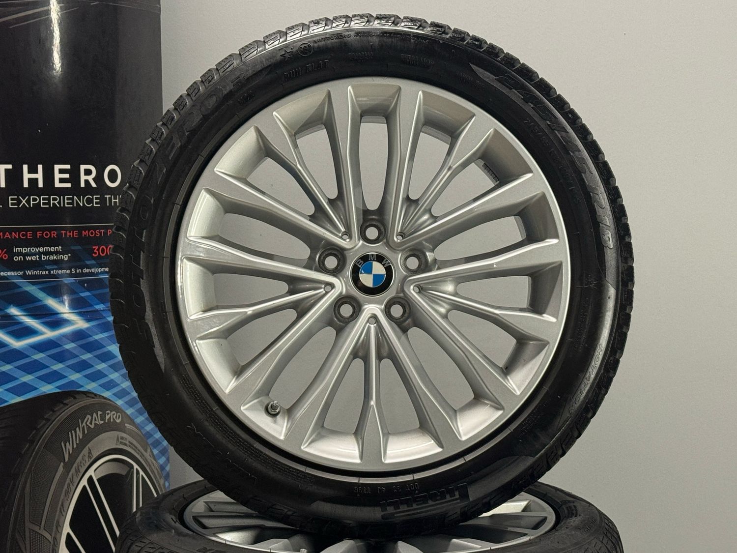 BMW 5er 18 Zoll Winterreifen Original Kompletträder 643 G30 G31