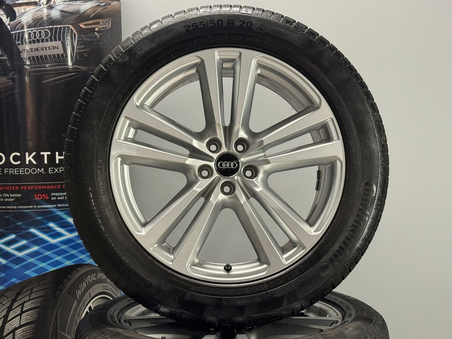 Audi Q7 20 Zoll Winterreifen Original Kompletträder 4M