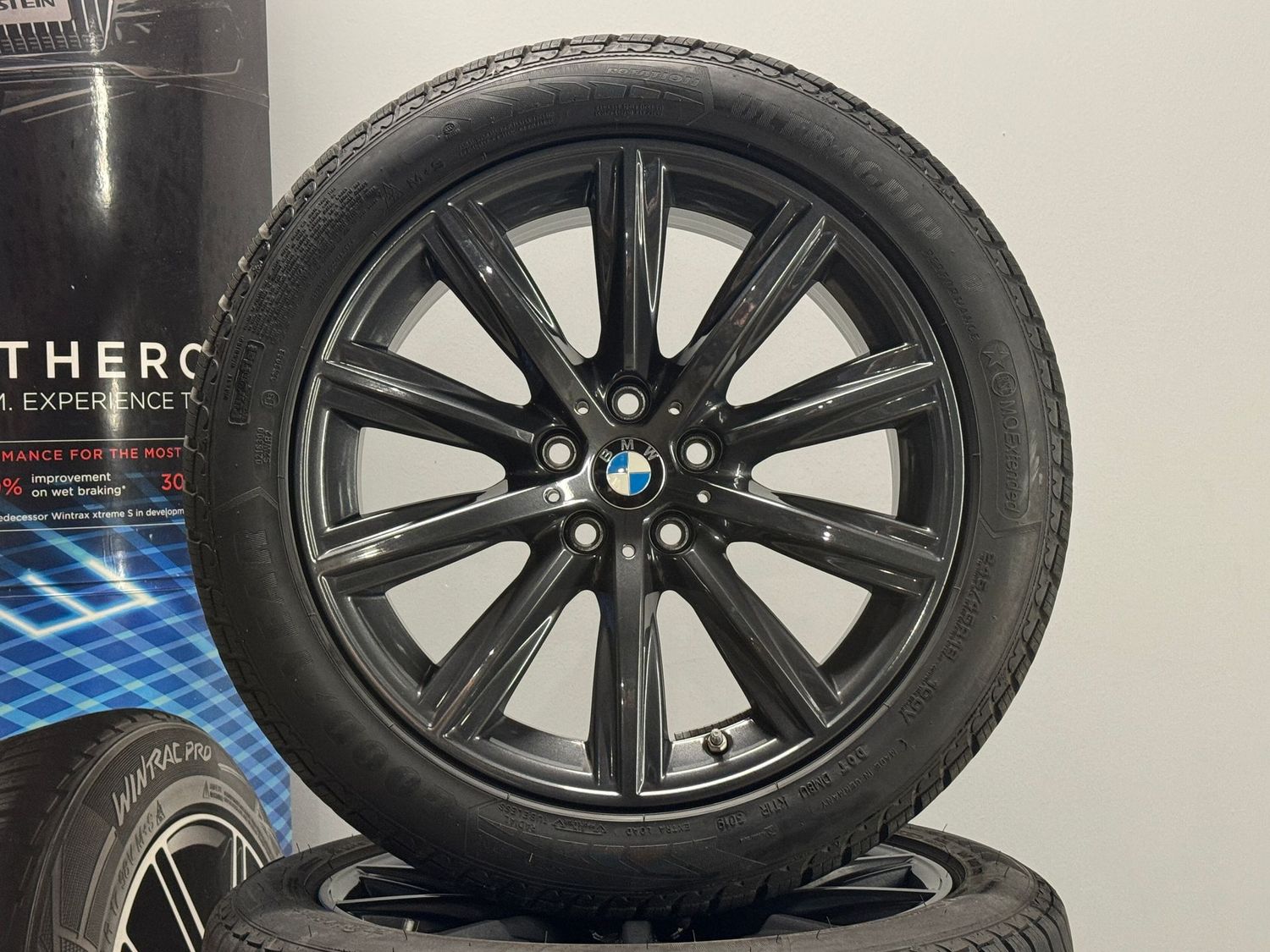 BMW 5er 18 Zoll Winterreifen Original Kompletträder 684 G30 G31