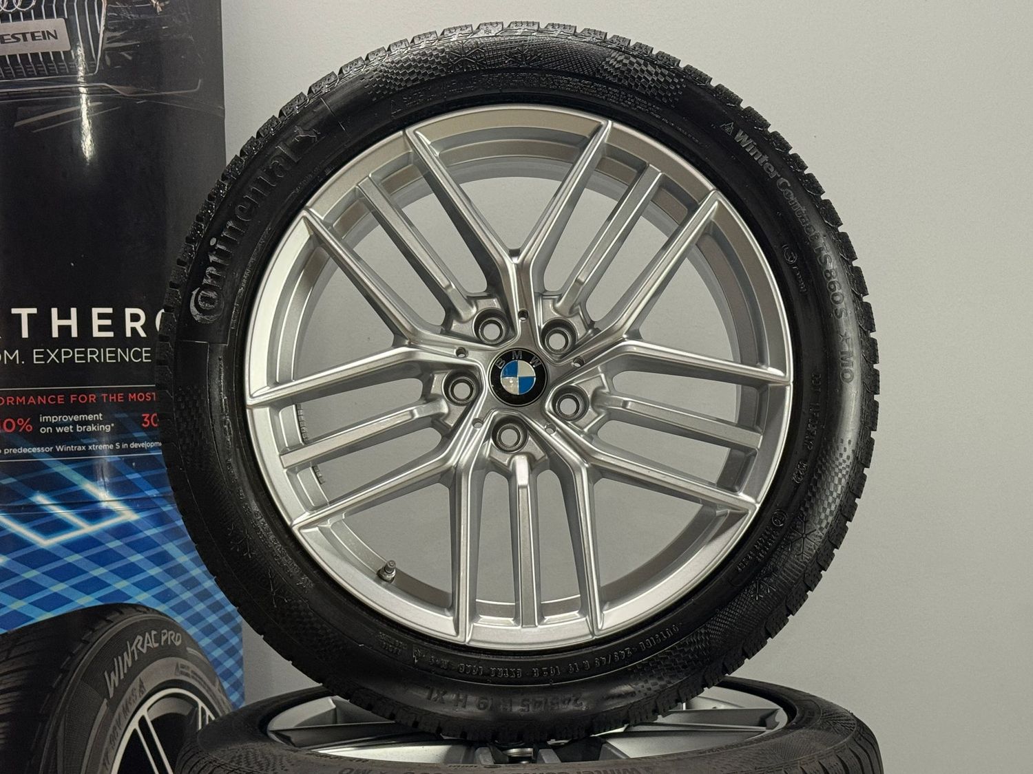 BMW 5er Styling 933 19 Zoll Original Kompletträder G60 G61 Winterreifen BMW 5er Styling 933 19 Zoll Original Kompletträder G60 G61 Winterreifen